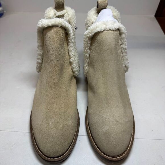 Steve Madden Womens 9.5 M Tan Suede Lined Pull On Ankle Booties NIB IZ4 - Picture 4 of 6